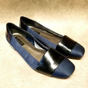 Abaeta Womens   Size 7 Blue  Fabric Slip On Loafer Flats